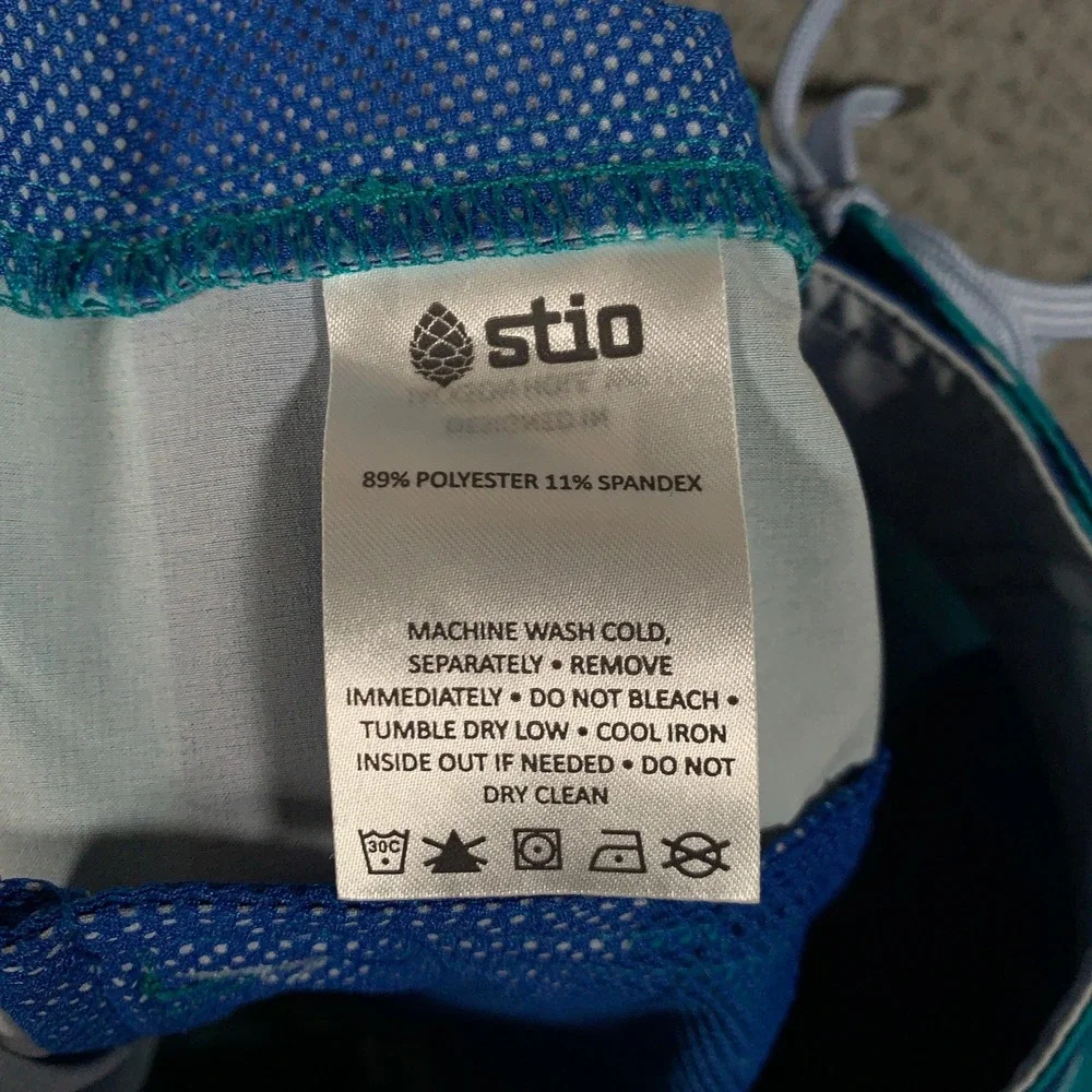 Stio CFS Board Shorts Mens 33 Blue Stripe Performance Swim Trunks Quick Dry Surf
